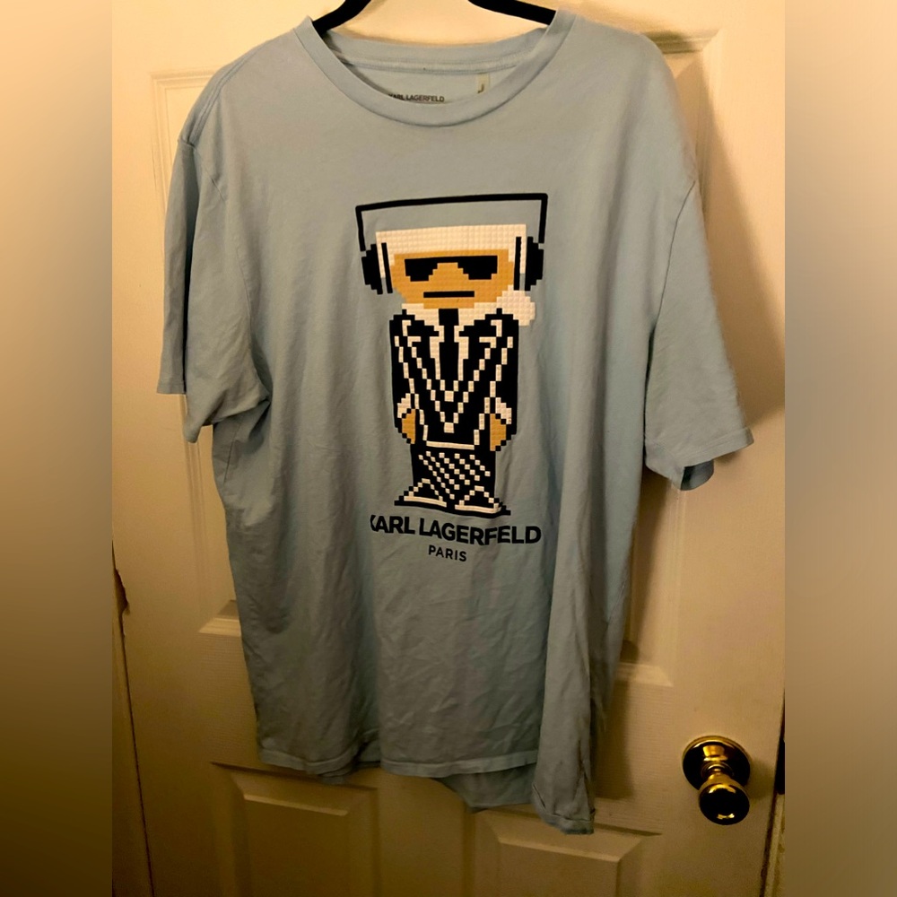 Karl Lagerfeld (pre-owned/pre-loved) Size: Men-XL